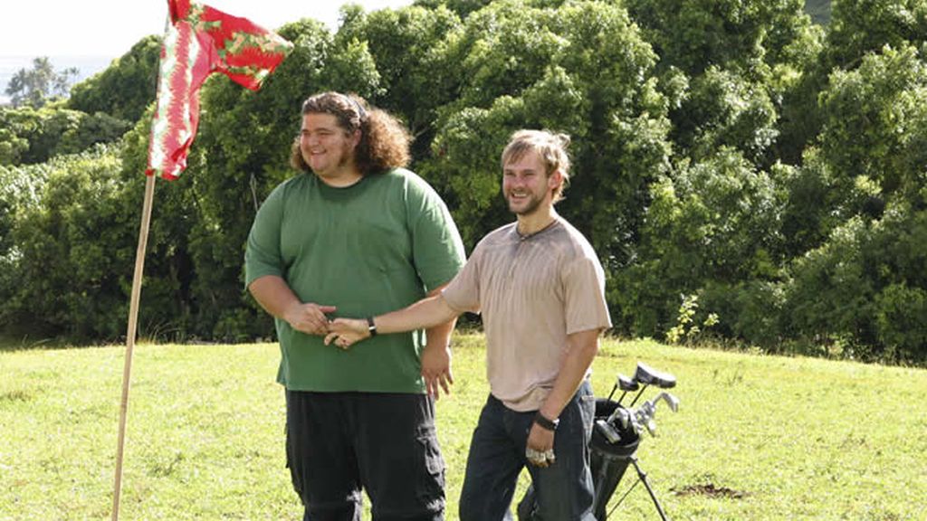 Charlie y Hugo juegan al golf