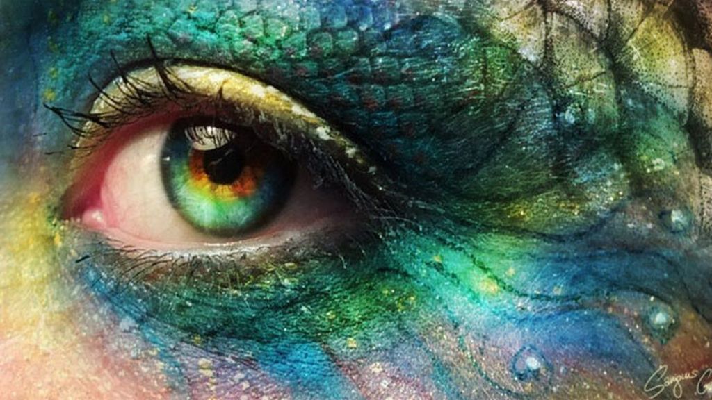 Svenja Schmitt y su sorprendente maquillaje de ojos