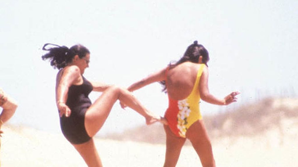 Posaderas patrias que hicieron historia: ¡hola verano, adiós complejos!