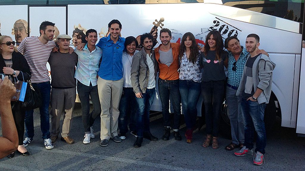 telecinco.es acompaña a los actores de 'Aída' al festival de Vitoria