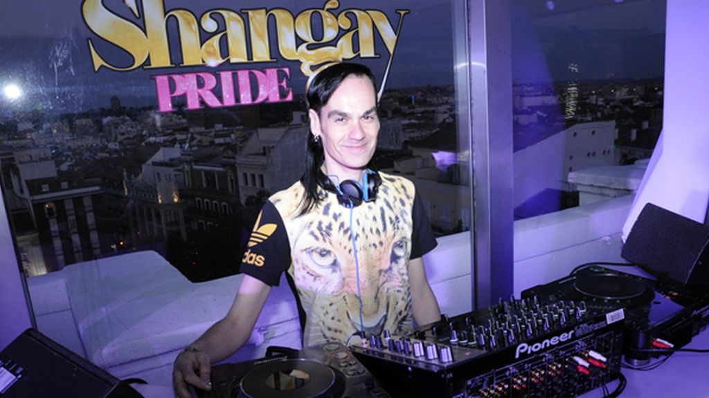 Agustín Cascales no paró de pinchar buena música