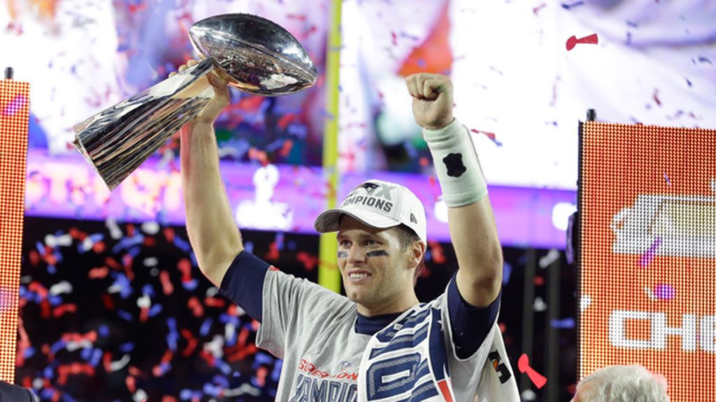 Tom Brady, gana su cuarta Super Bowl