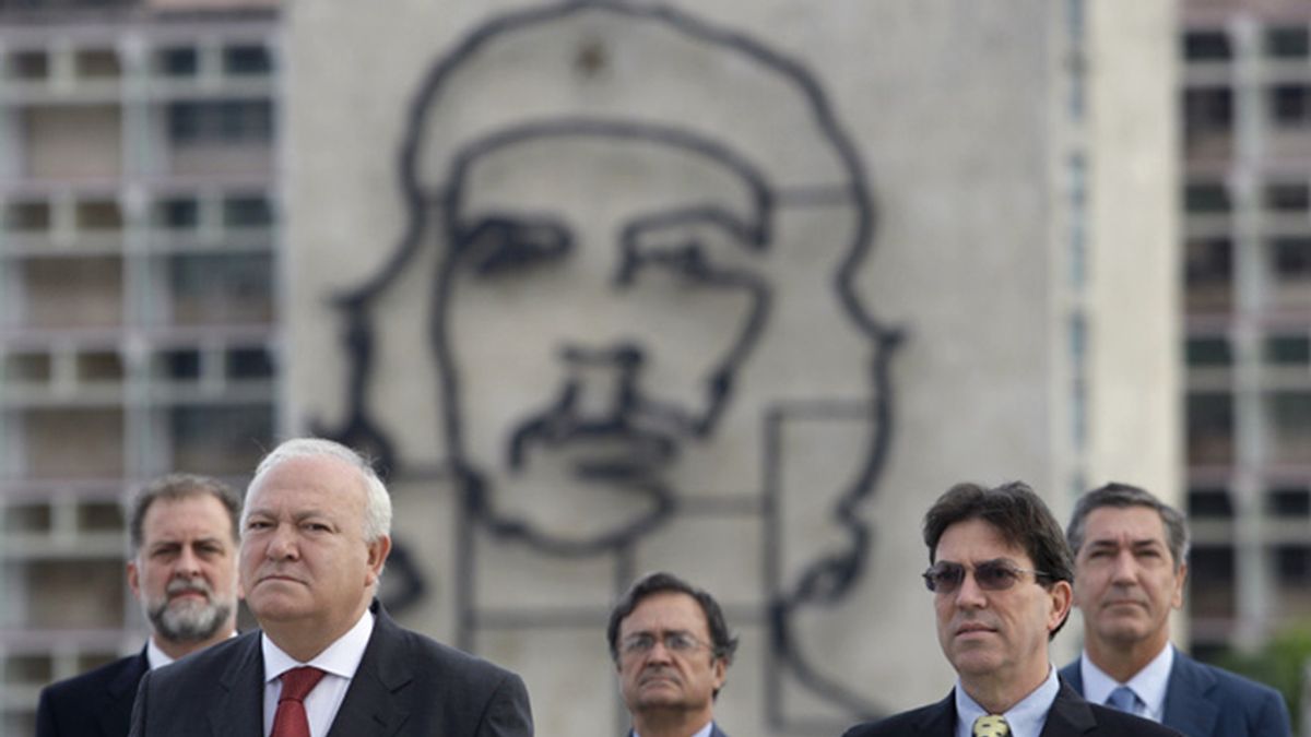 Moratinos en Cuba