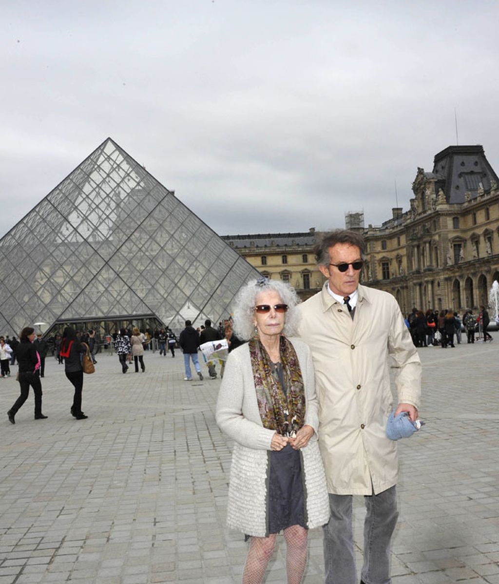 La Duquesa de Alba: incombustible en su Luna de Miel en Paris