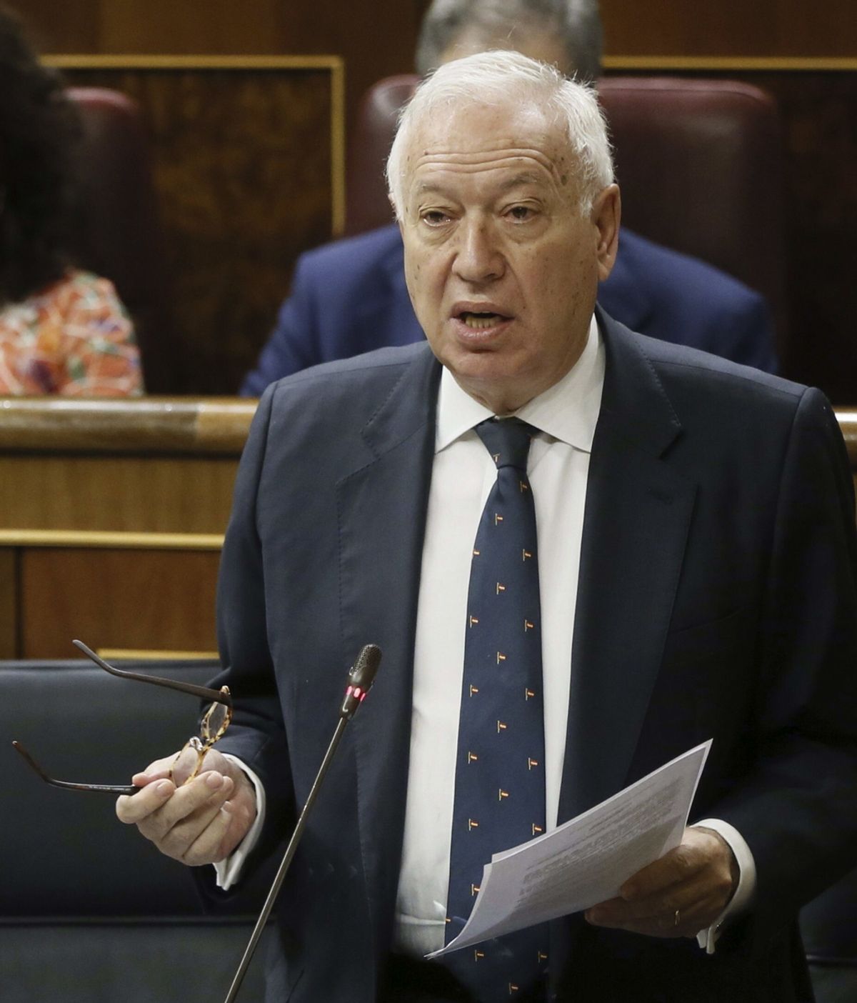 Margallo cree un "error" el referéndum griego y advierte de que si no se corrige los "sufrimientos serían infinitos"
