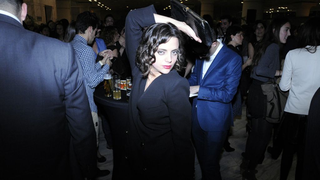 Macarena Gómez celebrando la primera gran noche de nuestro cine