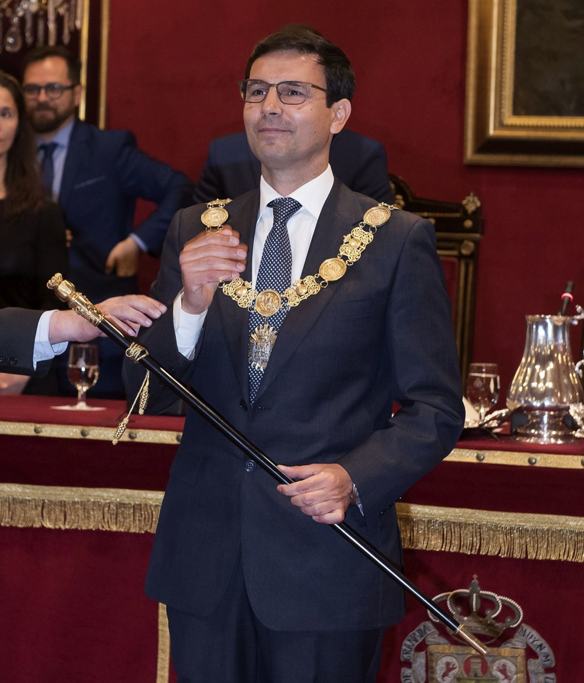El socialista, Francisco Cuenca, elegido nuevo alcalde de Granada