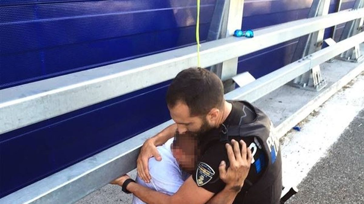Un Policía Local de Palma salva a un hombre de quitarse la vida