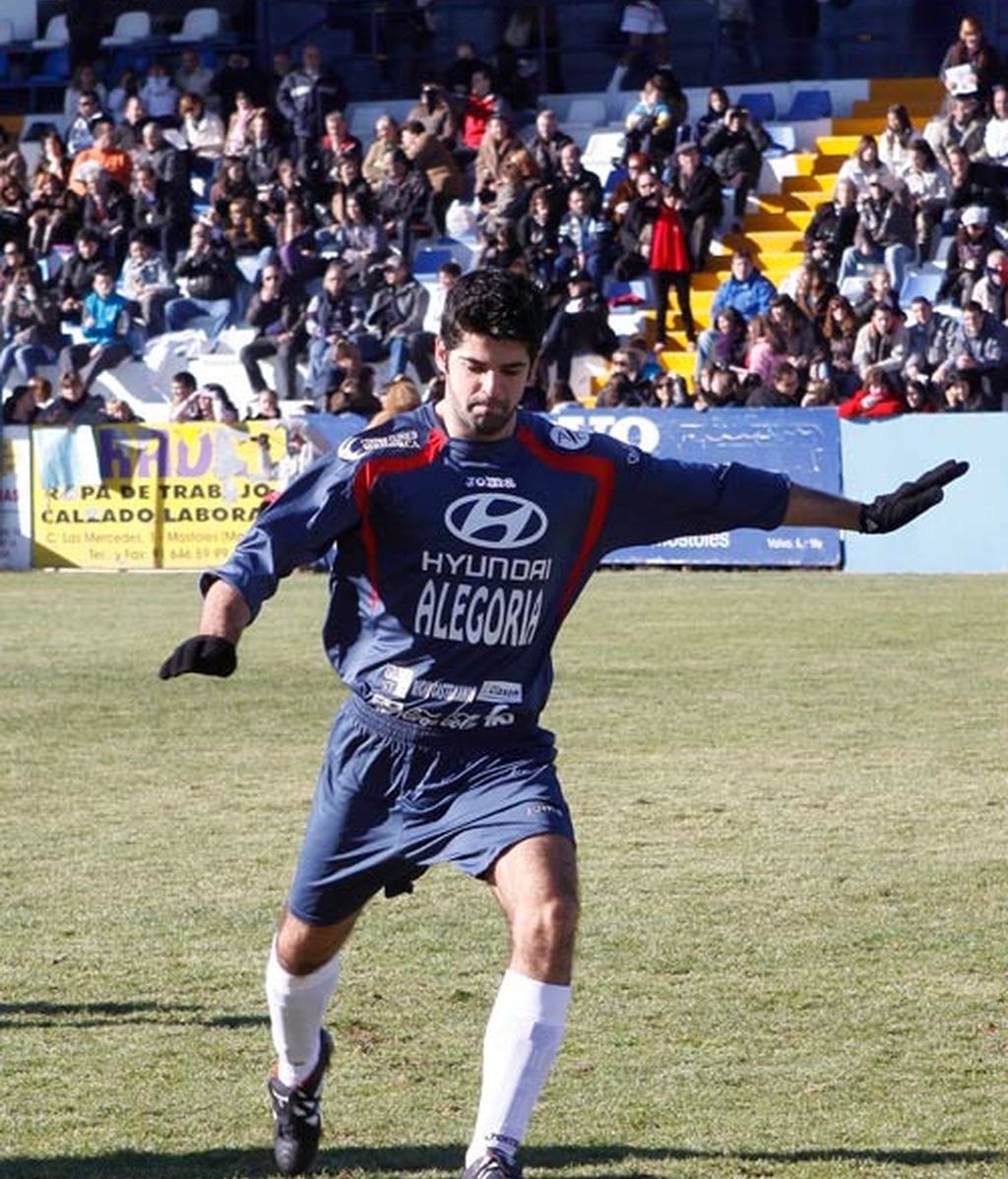 Bustamante y Maxi Iglesias, aficionados al fútbol solidario