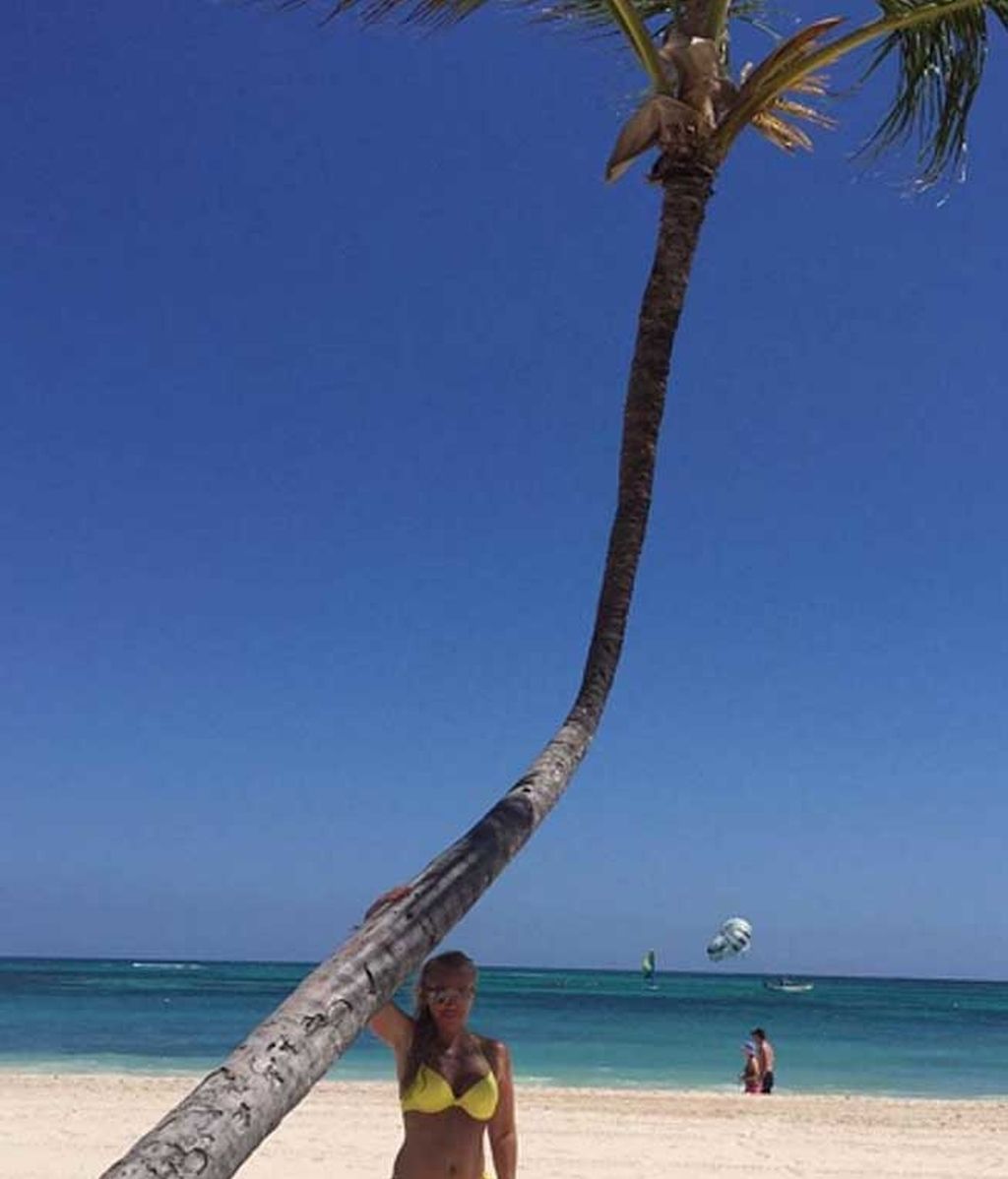 Cocos, palmeras y su 'Miguel': las vacaciones caribeñas de Belén Esteban