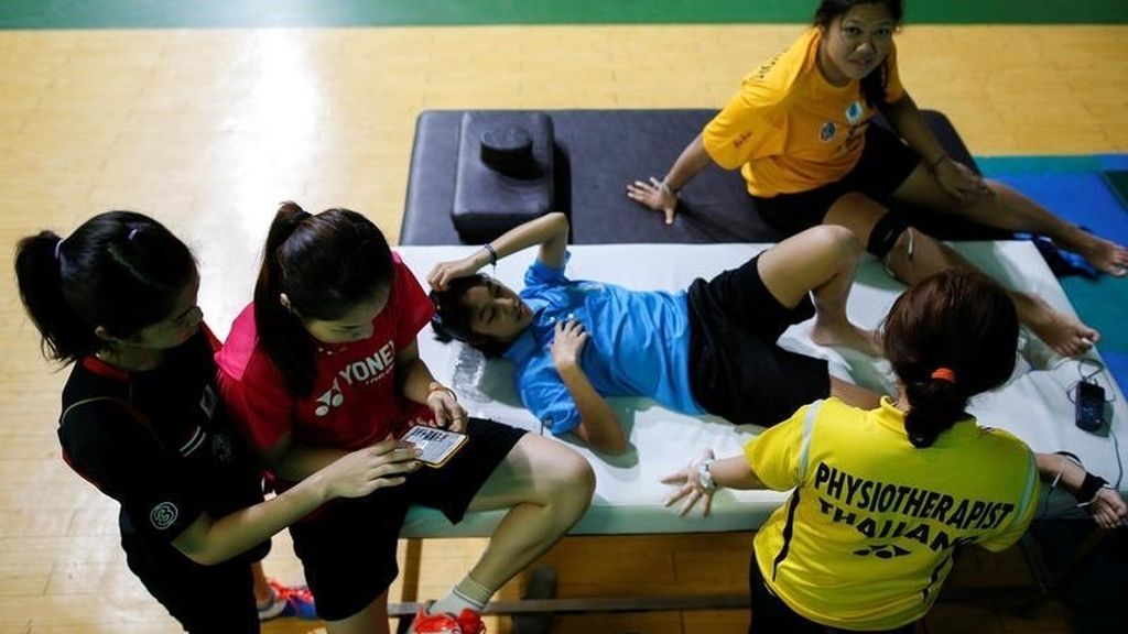 La jugadora de bádminton taillandesa Ratchanok Intanon entrena para el oro en las Olimpiadas