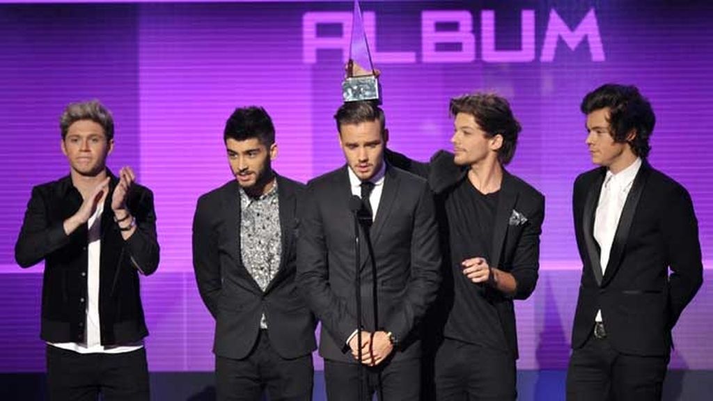 Taylor Swift, triunfa en los American Music Awards