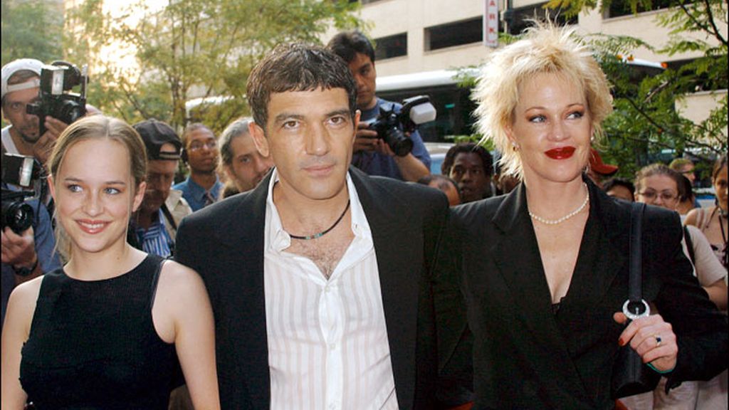 Antonio y Melanie: 15 fotos para 15 años