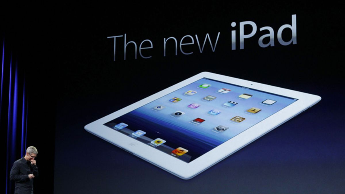 Tim Cook en la presentación del nuevo tablet de Apple.