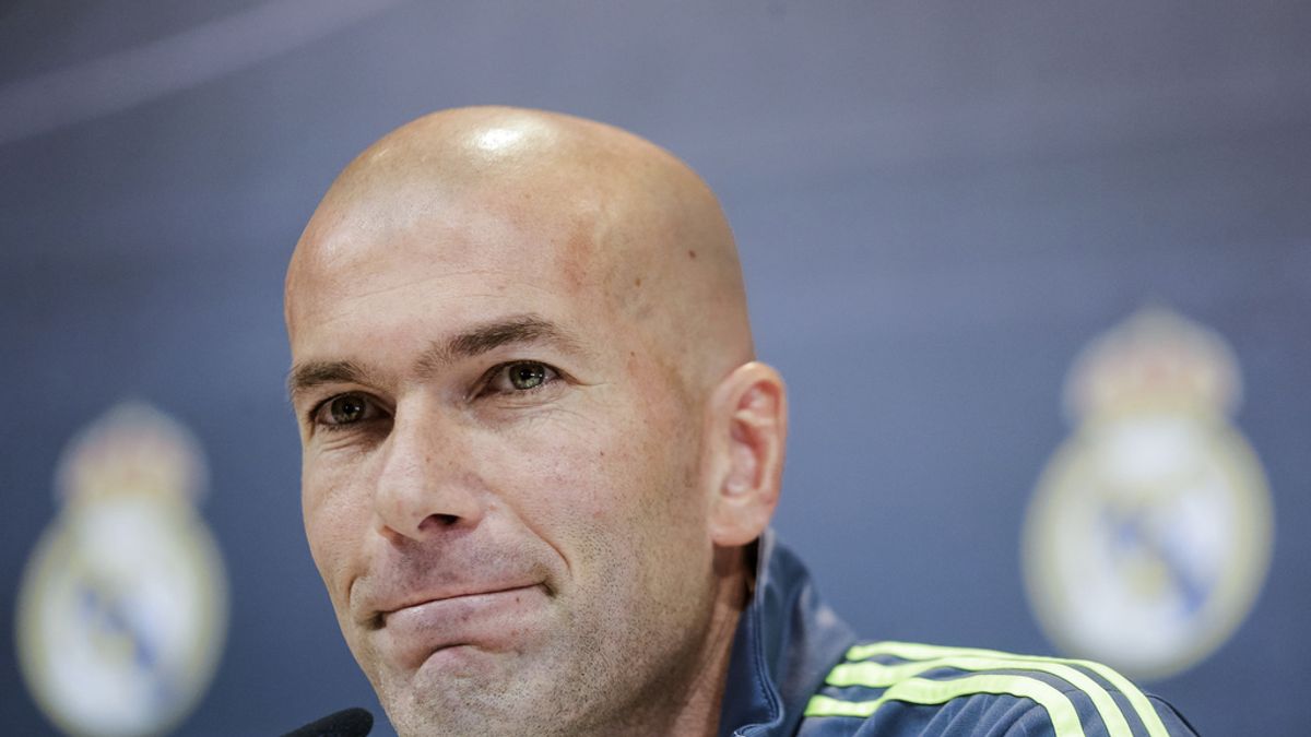Zidane: "La sanción me parece absurda, llevo toda la vida en Madrid con mi familia"