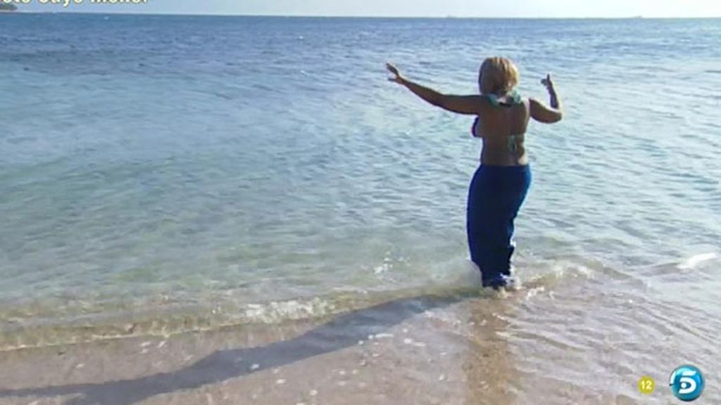 Carolina sobe ha llegado nadando hasta la playa