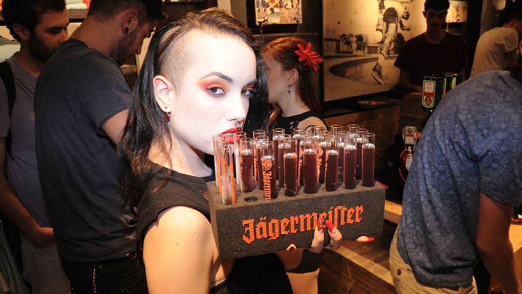 Los chupitos fueron otro elemento clave a la hora de animar la fiesta de Vans