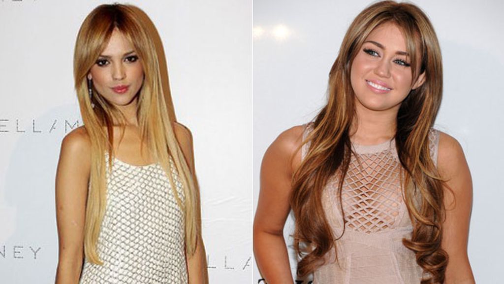 Miley y Eiza