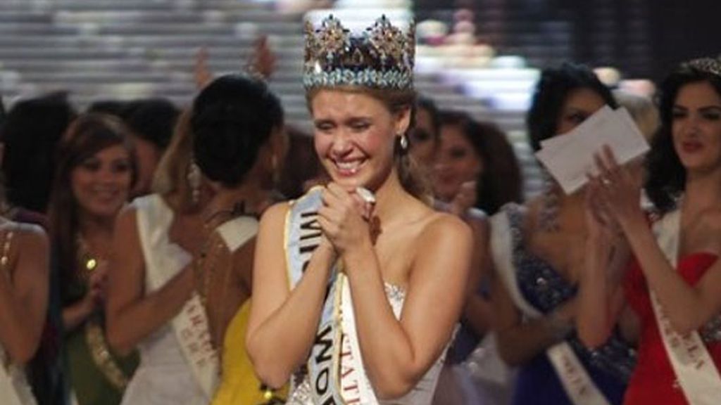 Alexandria Mills, Miss Mundo 2010