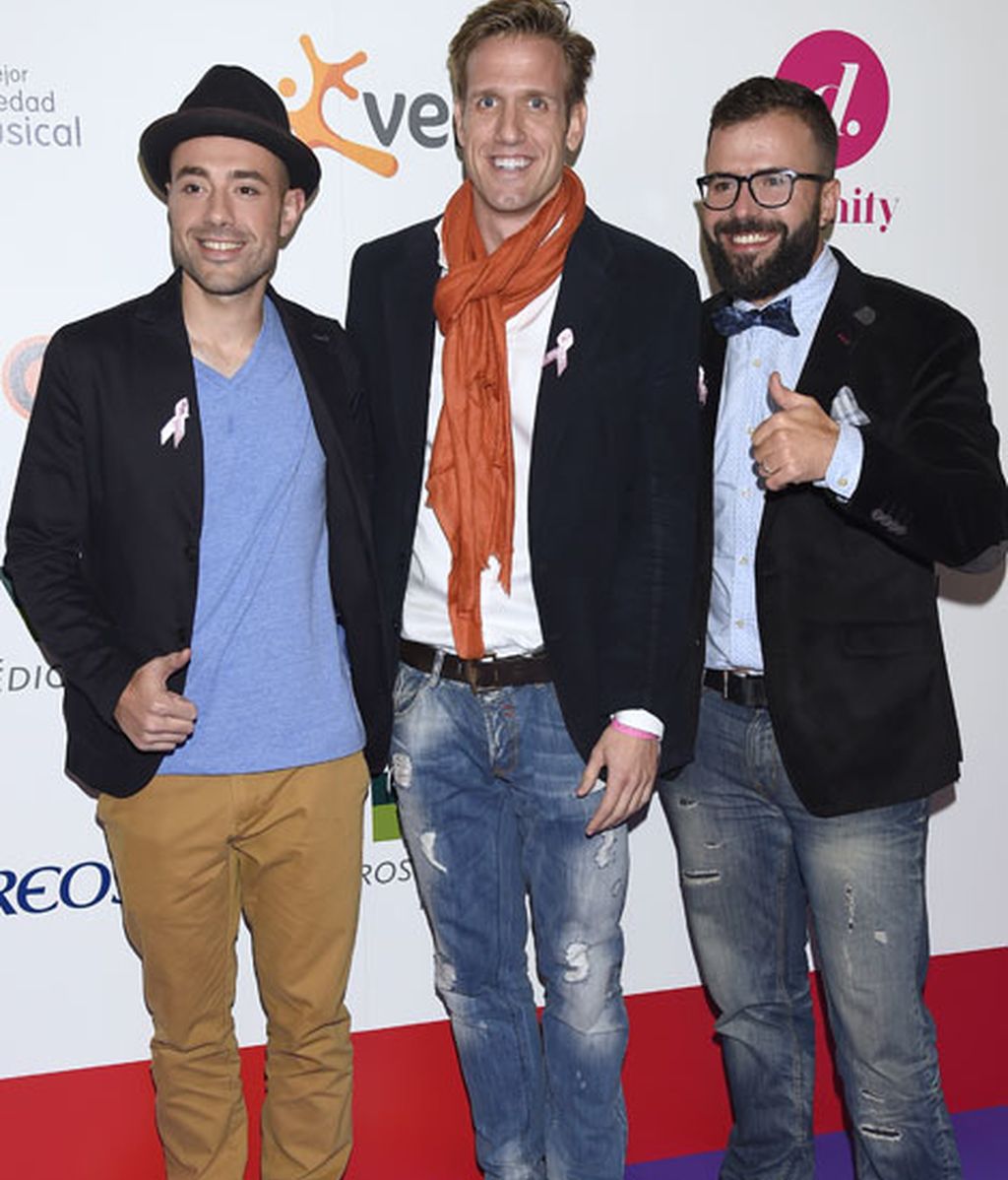 El presentador Oscar Martínez posa en el 'photocall'