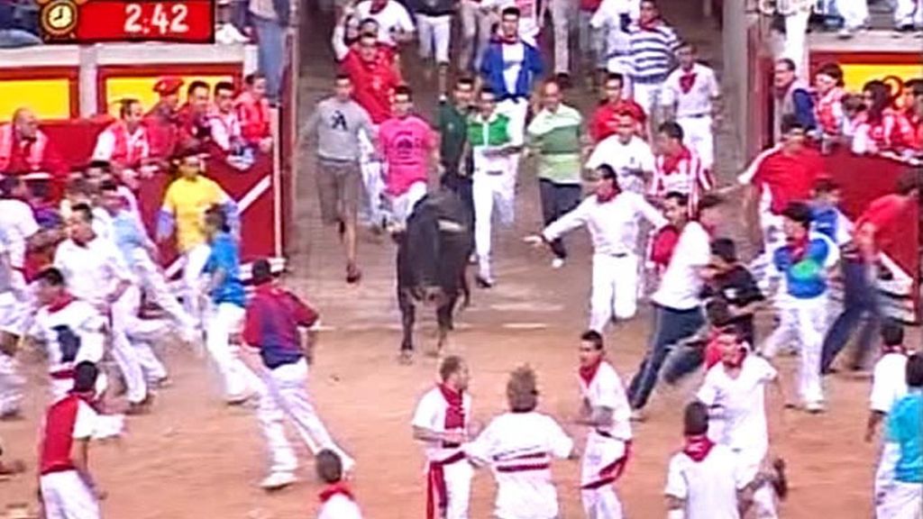 El encierro de los toros de Dolores Aguirre tuvo una duraciíon de 2m54s