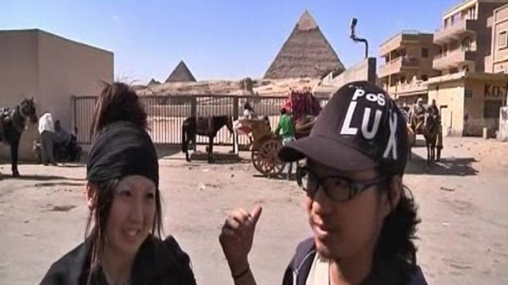 Los turistas abandonan Egipto