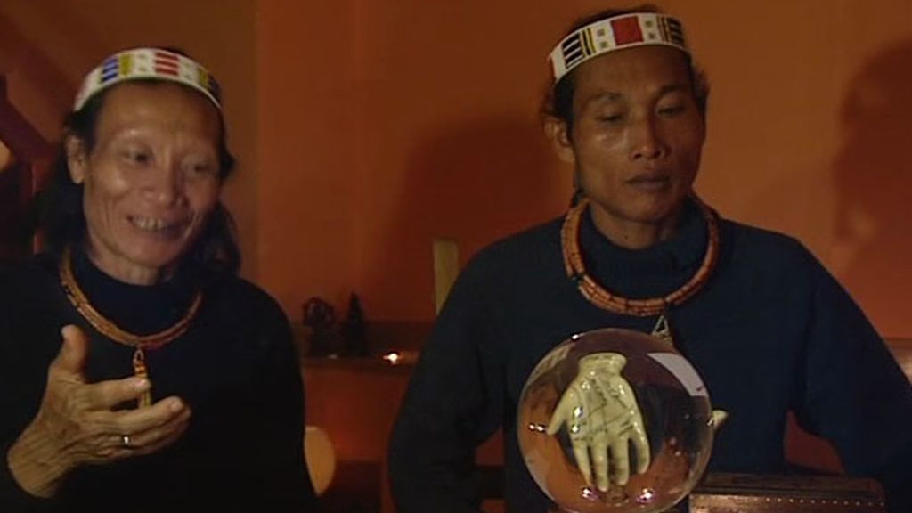 Los Mentawai descubren la ciudad