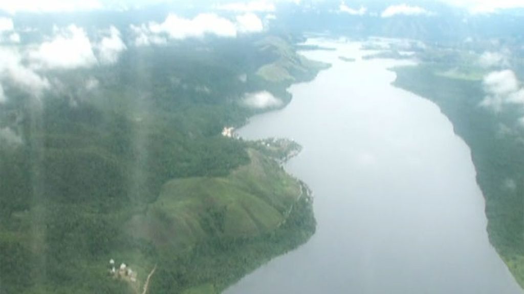 La tribu Dani y korowai en imágenes