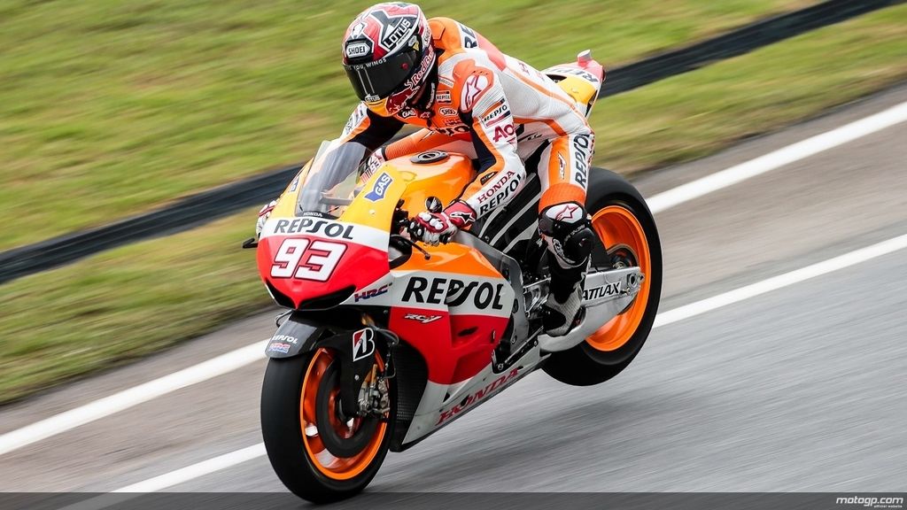 Impresionante frenada de Marc Márquez en los test de Sepang