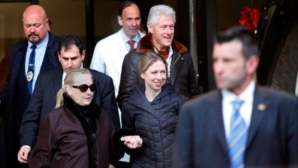Hillary Clinton abandona el hospital