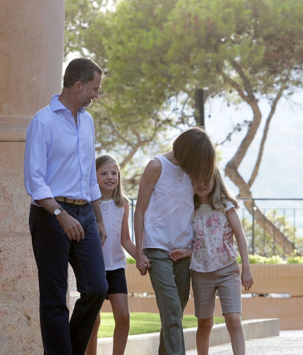 Reciclaje y austeridad en los looks