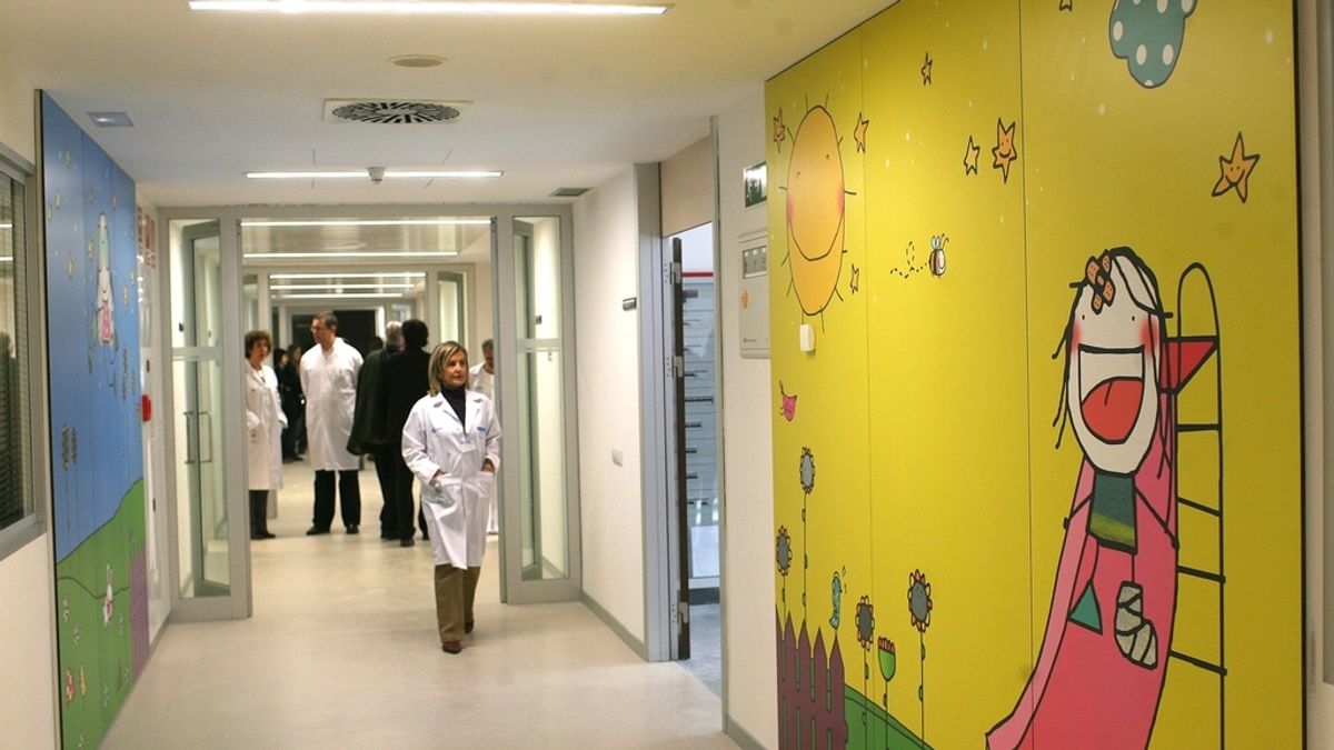 pasillo pediatría Río Hortega Valladolid