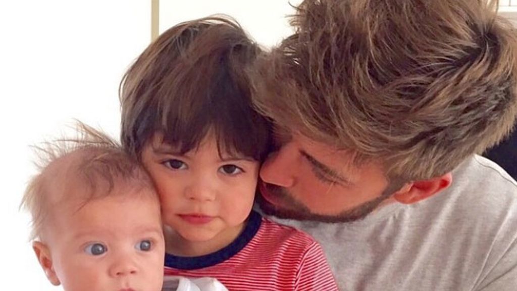 Piqué, Sasha y Milan