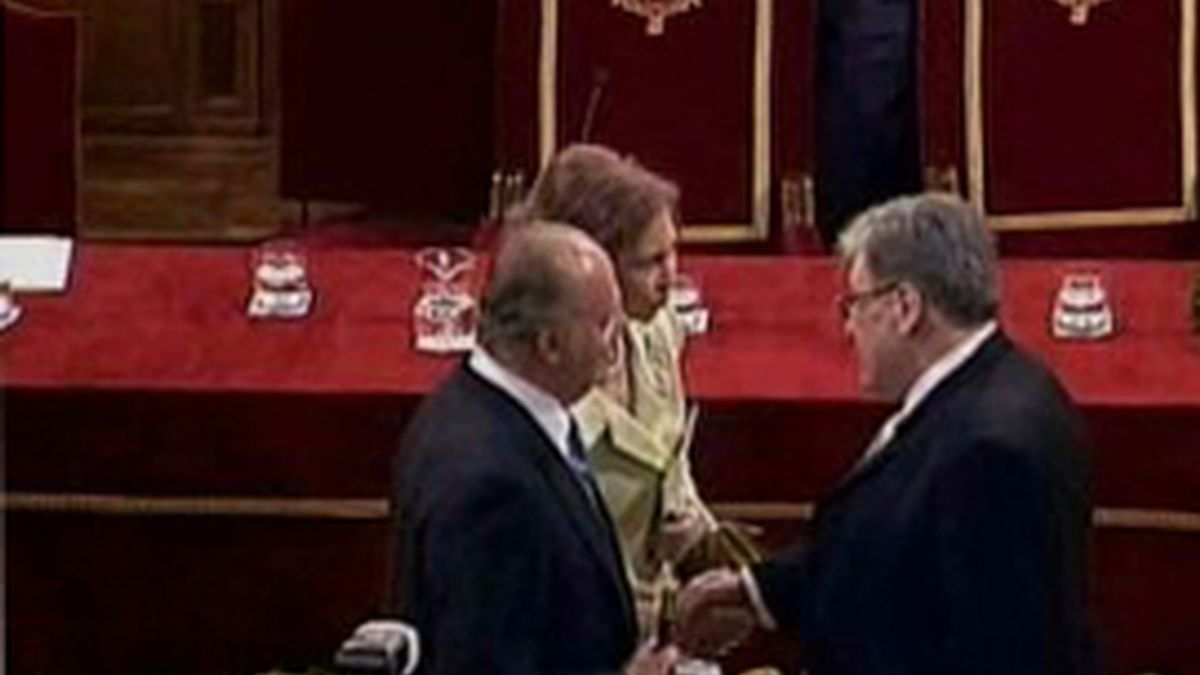 José Emilio Pacheco recibe el premio Cervantes 2009 de manos de SSMM los reyes de España