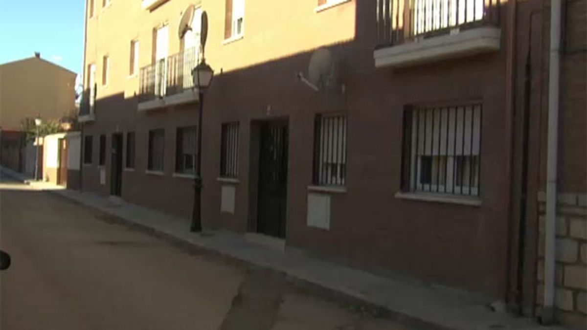 Un hombre asesina a su exmujer en un garaje de Torrelaguna