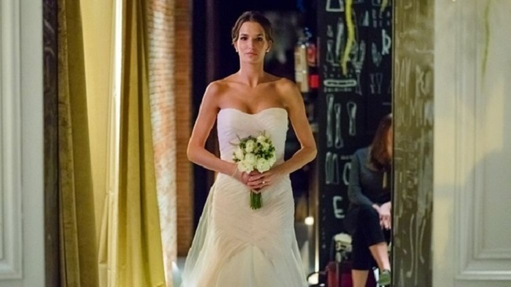 Trajes de novia con color