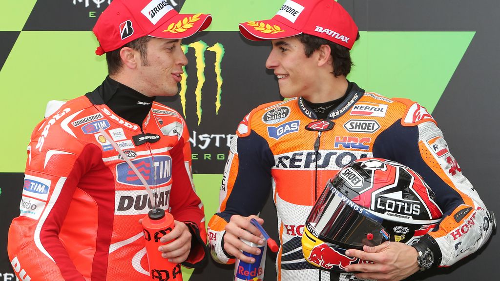 Márquez y 'Dovi' se saludan tras la clasificación en Le Mans
