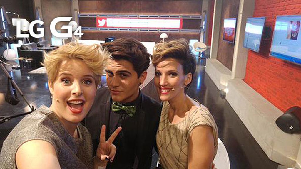 Los Selfies de Tania Llasera