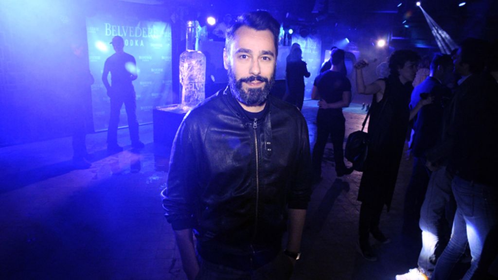 Juanjo Oliva disfrutando de la fiesta en la antigua estación del norte