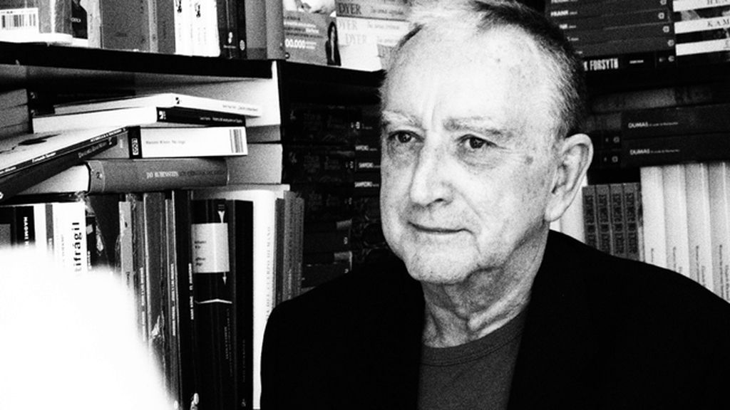 Rafael Chirbes sacó del cajón 'En la orilla'
