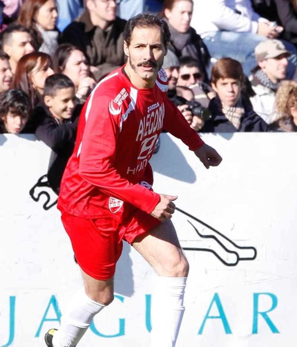 Bustamante y Maxi Iglesias, aficionados al fútbol solidario