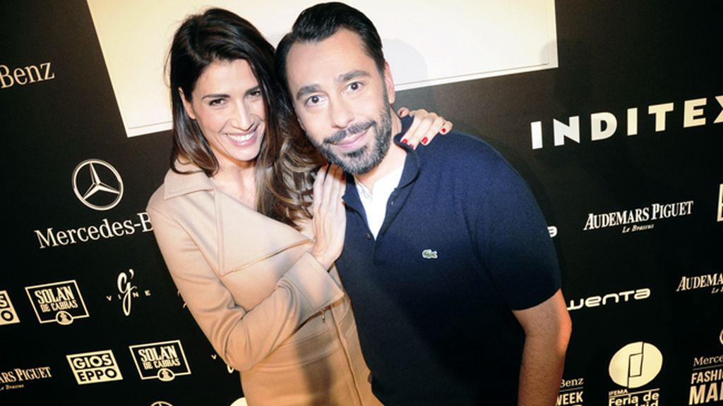 En el backstage con Juanjo Oliva y sus modelos
