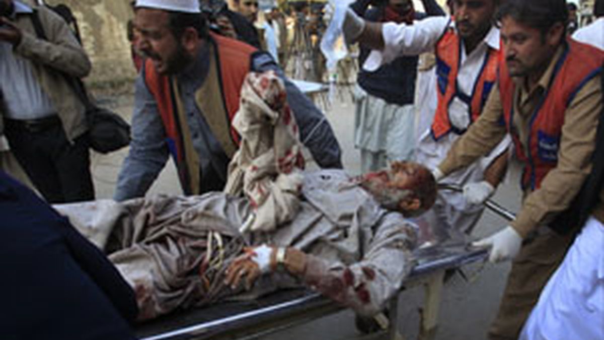 40 muertos en un doble atentado suicida en el noroeste de Pakistán