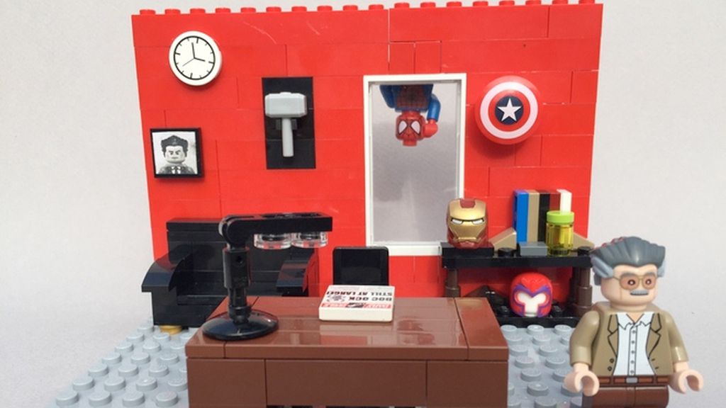 Stan Lee se convierte en una figura de LEGO
