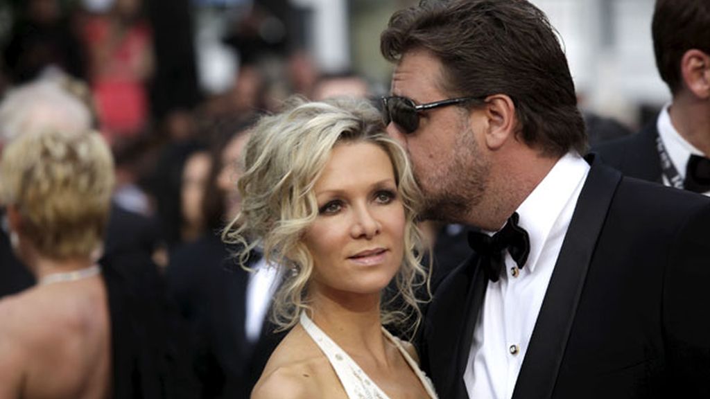 Danielle acompañó a Crowe en la promoción del film ‘Robin Hood’