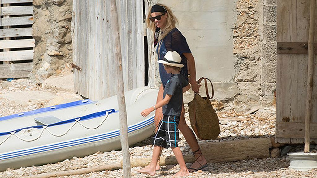 La modelo lució varios modelos en un mismo día