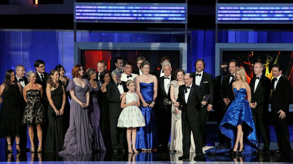 Si quieres un Emmy, vístete de negro