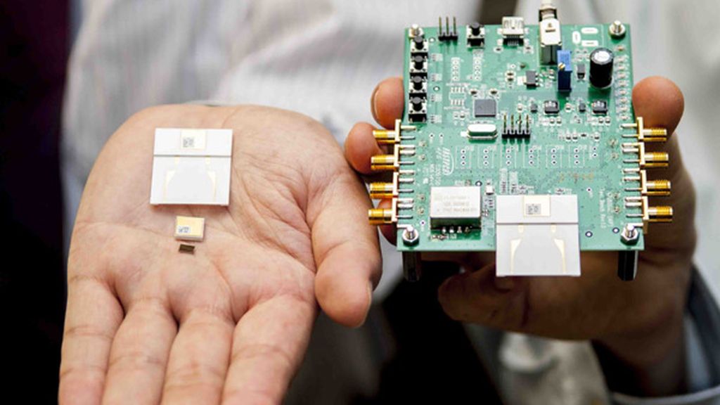 El chip que promete revolucionar las conexiones inalámbricas. El chip que promete revolucionar las conexiones inalámbricas.