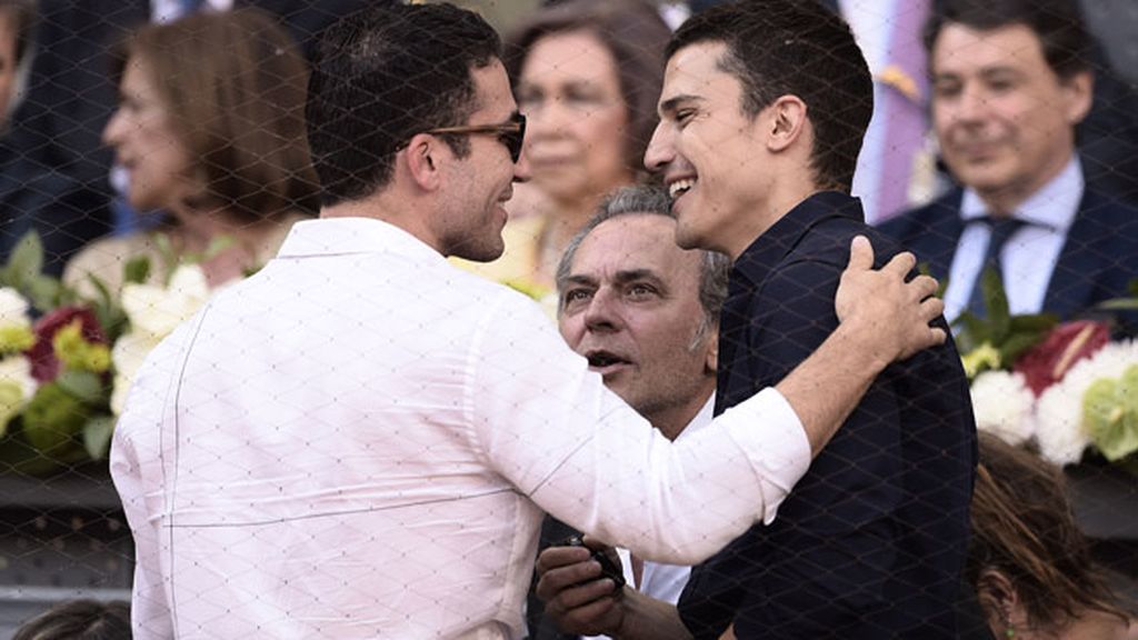 Miguel Ángel Silvestre y Álex González mostraron mucha complicidad