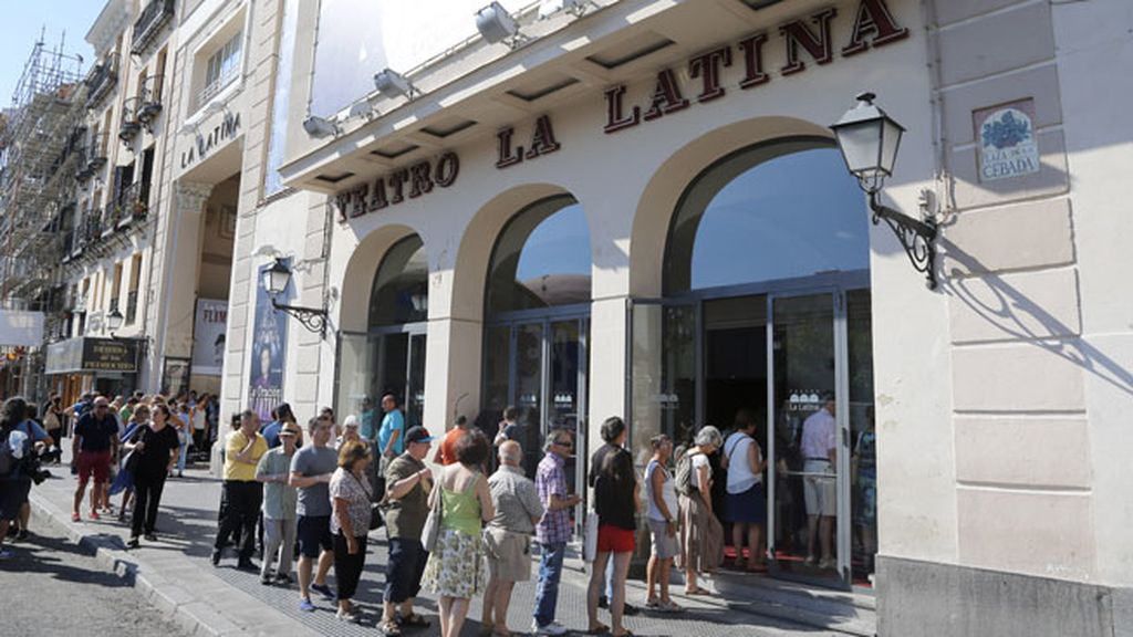 Actores, políticos y anónimos se despiden